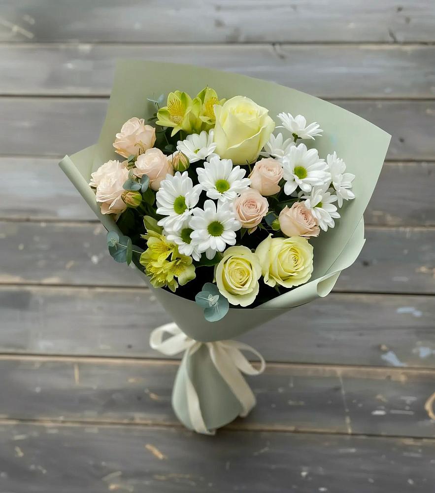 Букет цветов из: Альстромерии, Розы и Хризантемы в Посёлок Раменской Агрохимстанции