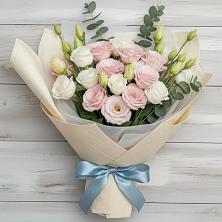 Букет цветов из:  Лизиантусы в Посёлок Раменской Агрохимстанции