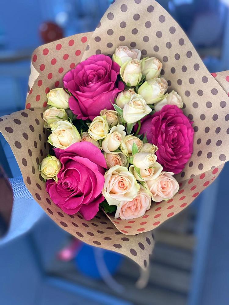 Букет цветов из: Розы в Посёлок Раменской Агрохимстанции