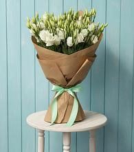 Букет цветов из:  Лизиантусы в Посёлок Раменской Агрохимстанции