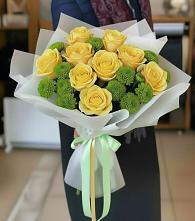 Букет цветов из:  Хризантемы и Розы в Посёлок Раменской Агрохимстанции