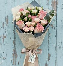 Букет цветов из:  Розы в Посёлок Раменской Агрохимстанции