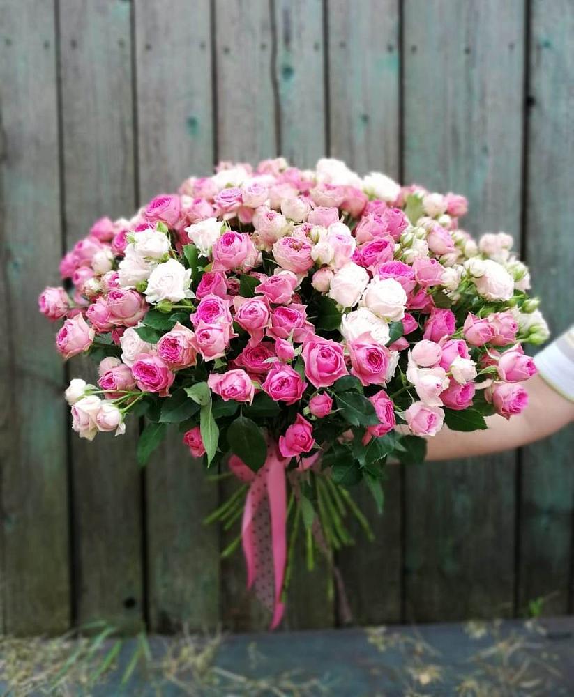 Букет Розовые кустовые розы Натали и Лав Лидия в Посёлок Раменской Агрохимстанции