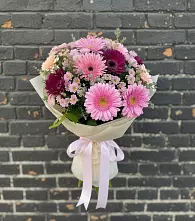 Букет цветов из:  Герберы и Хризантемы в Посёлок Раменской Агрохимстанции
