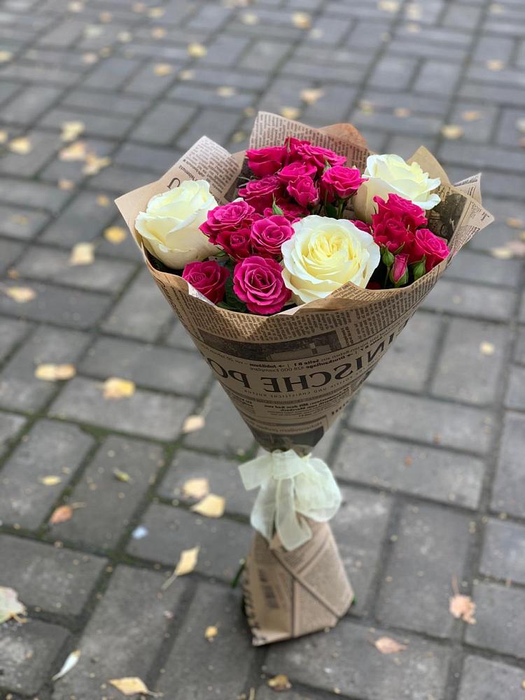 Букет цветов из: Розы в Посёлок Раменской Агрохимстанции